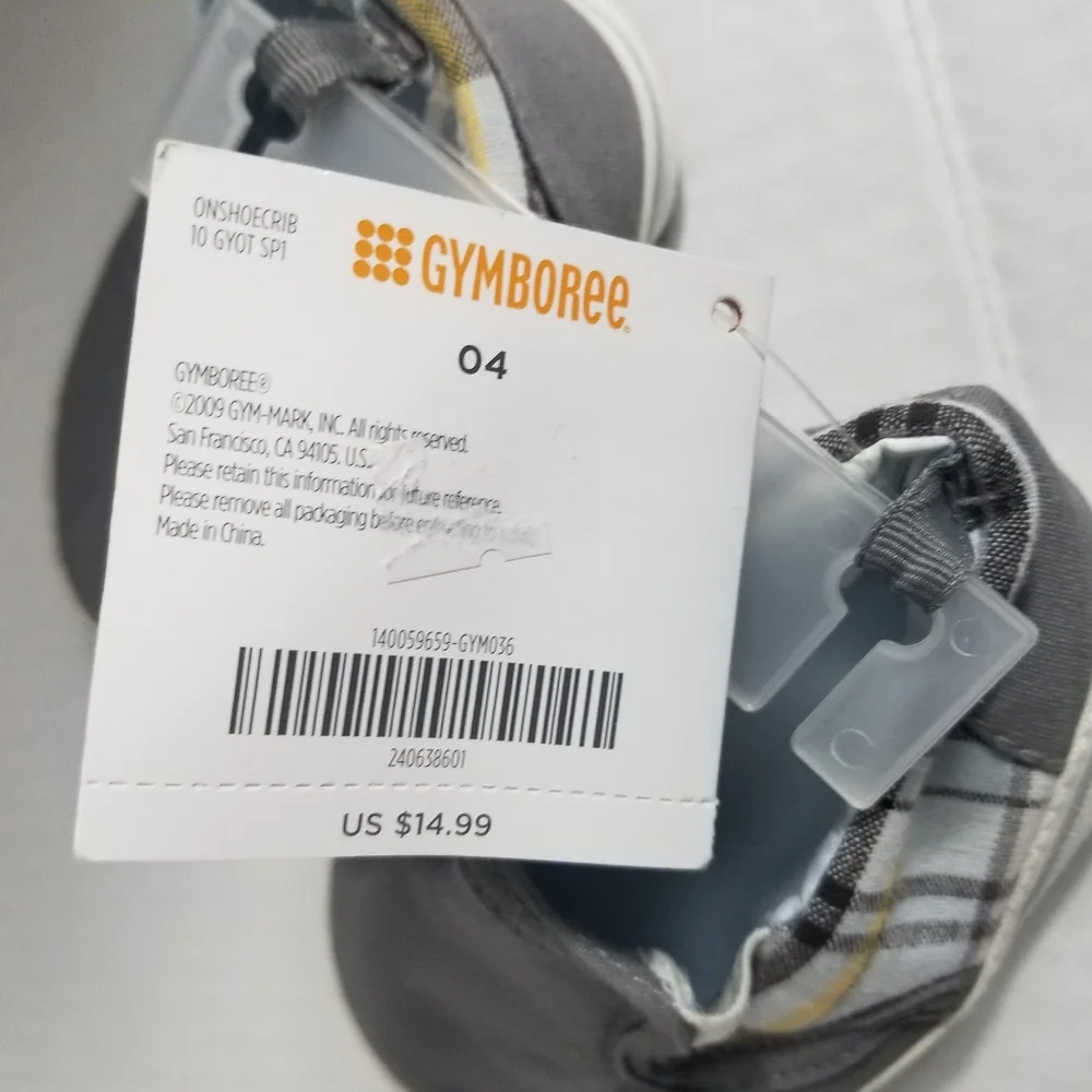 NWT GYMBOREE SLIP-ON BABY SHOE SIZE 4 GRAY WITH PLAID